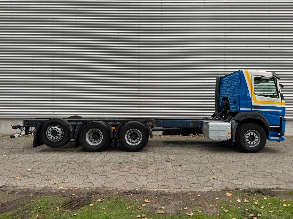 Volvo FM 410 / 8X4 / I-Shift / ADR / Tridem / TUV: 6-2026 / NL Truck