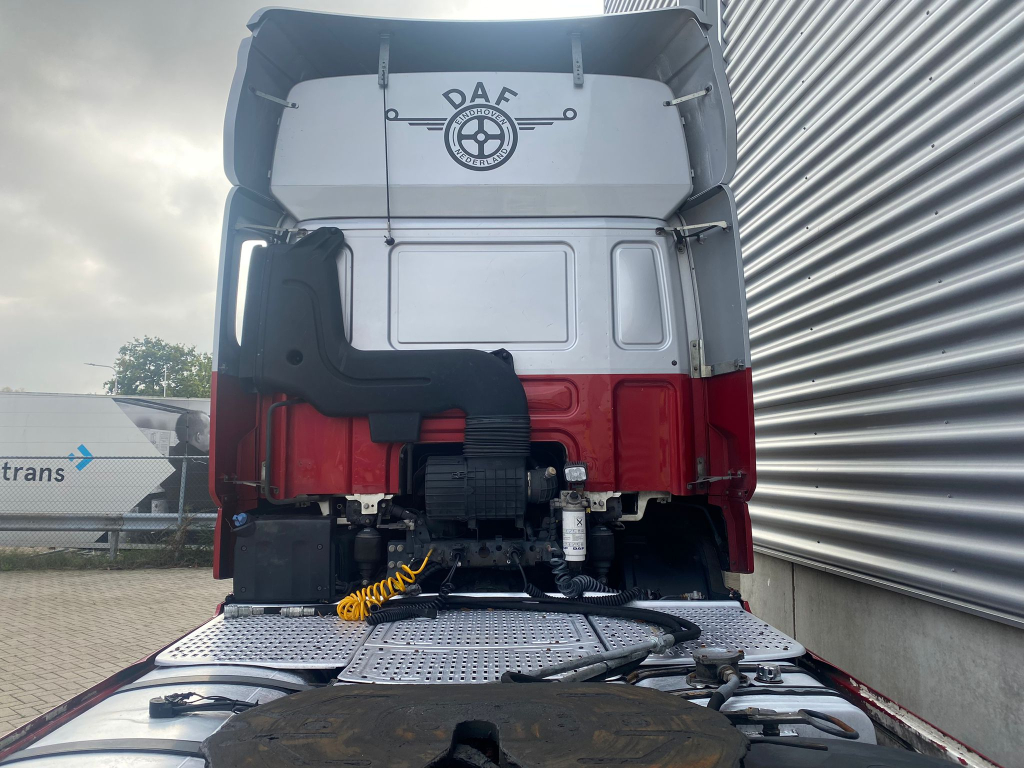 DAF CF 480 SC / Hydraulic / 2 Beds / Frigo NL Truck