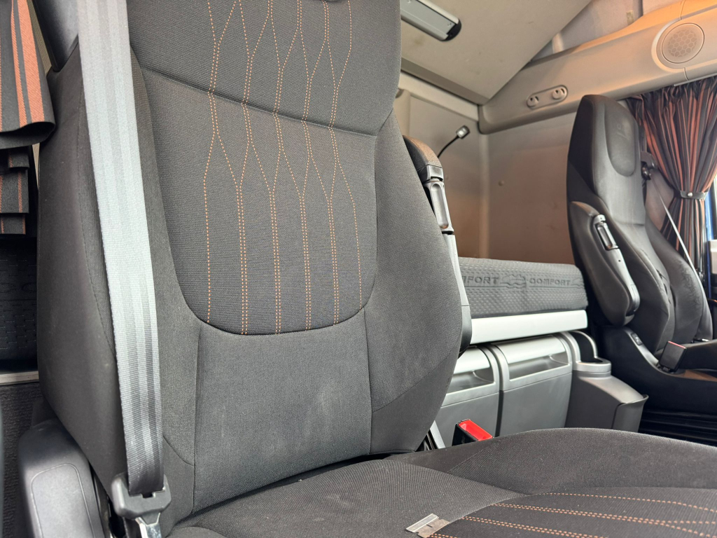 DAF XF 480 SSC / 2 Tanks / Roof Klima / TUV: 3-2026 / NL Truck