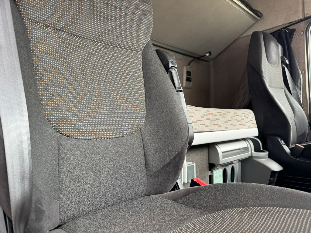 DAF XF 460 / Manual / Retarder / Mega  / Roof Klima / TUV:1-2026 / NL Truck