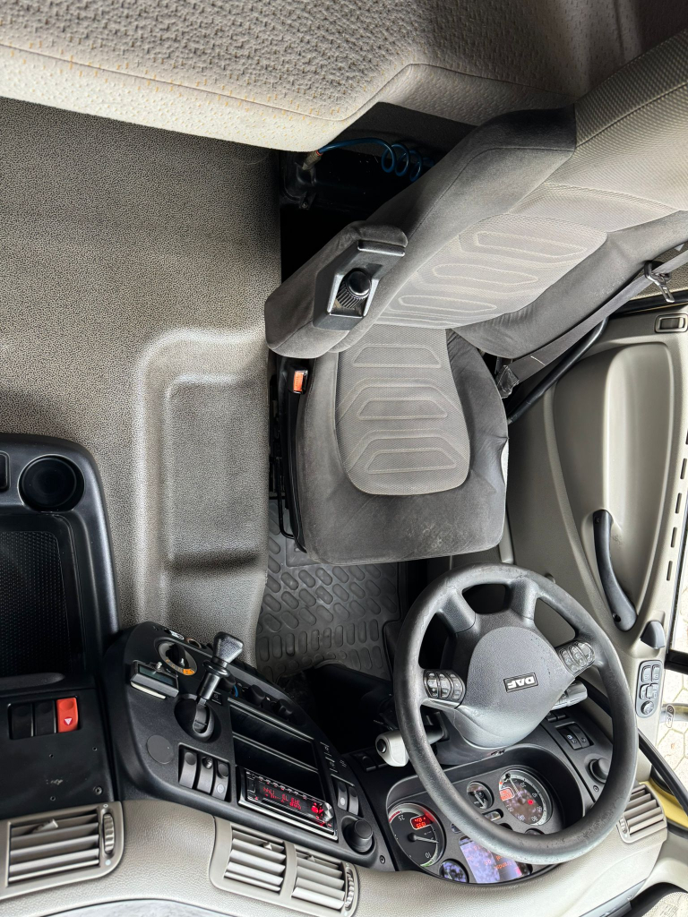 DAF CF85-410 / EEV / Klima / TUV: 3-2026 / NL Truck