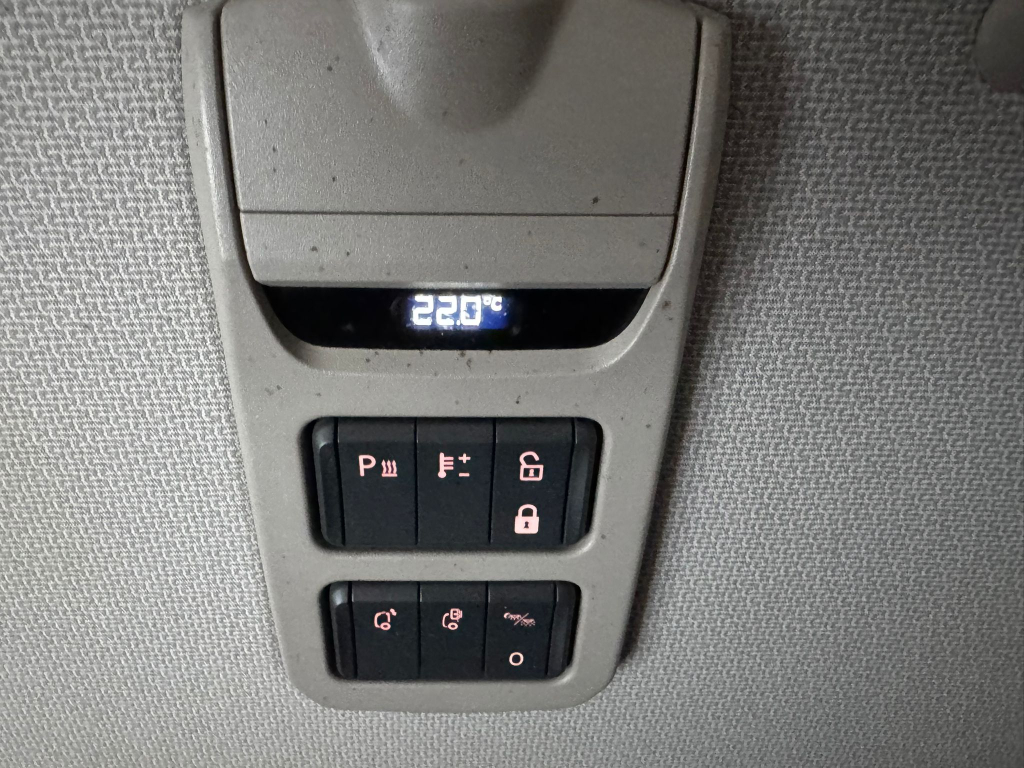 DAF XF 480 SSC / 2 Tanks / Roof Klima / TUV: 3-2026 / NL Truck