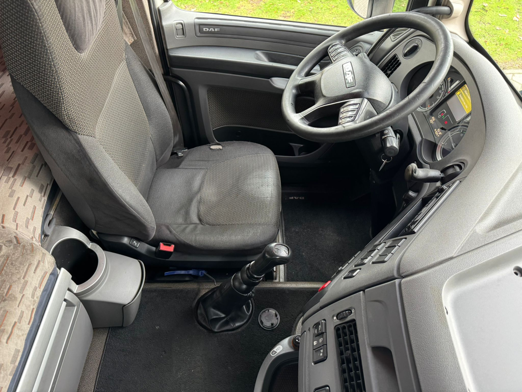 DAF XF 460 / Manual / Retarder / Mega  / Roof Klima / TUV:1-2026 / NL Truck