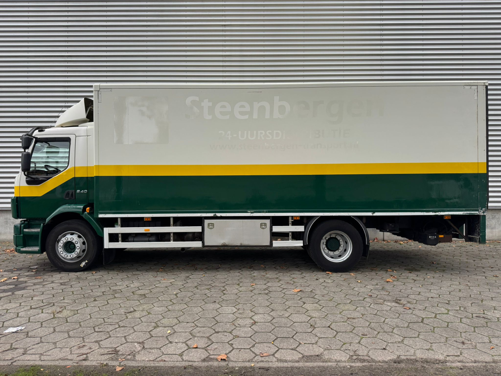 Volvo FL 240 / 6 Cylinder / 18 Tons / Manual / Tail Lift / TUV:12-2025 / NL Truck