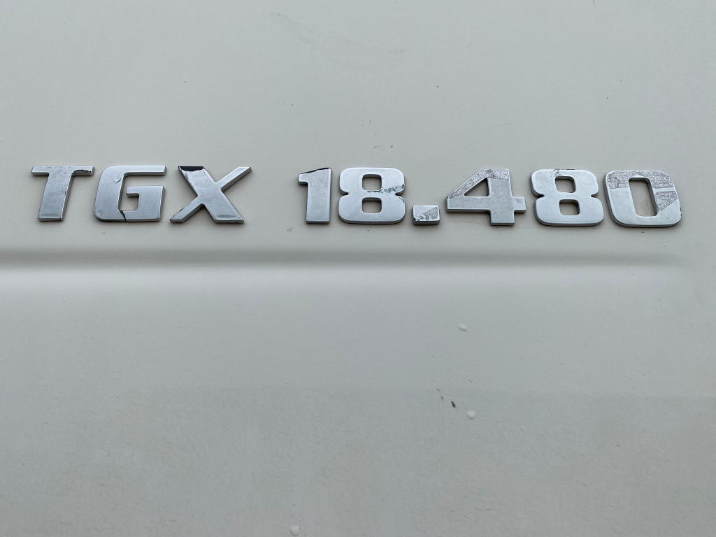 MAN TGX 18.480 XLX / Intarder / 2 Tanks / Euro 6 