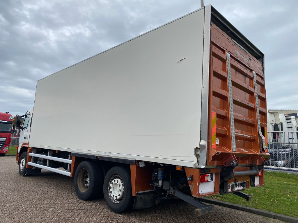 Volvo FM 340 / 6X2 / IShift / Euro 5 / VEB+ / Belgium Truck  